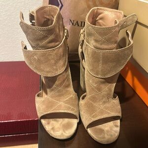 Suede Laurence Dacade Heel
